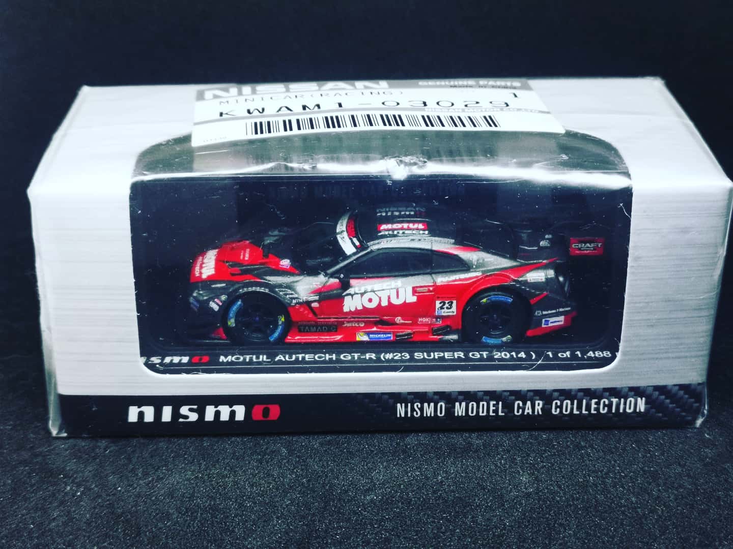 Kyosho Nissan Nismo Motul Autech GT-R 2014 1/64 Scale – Mobile