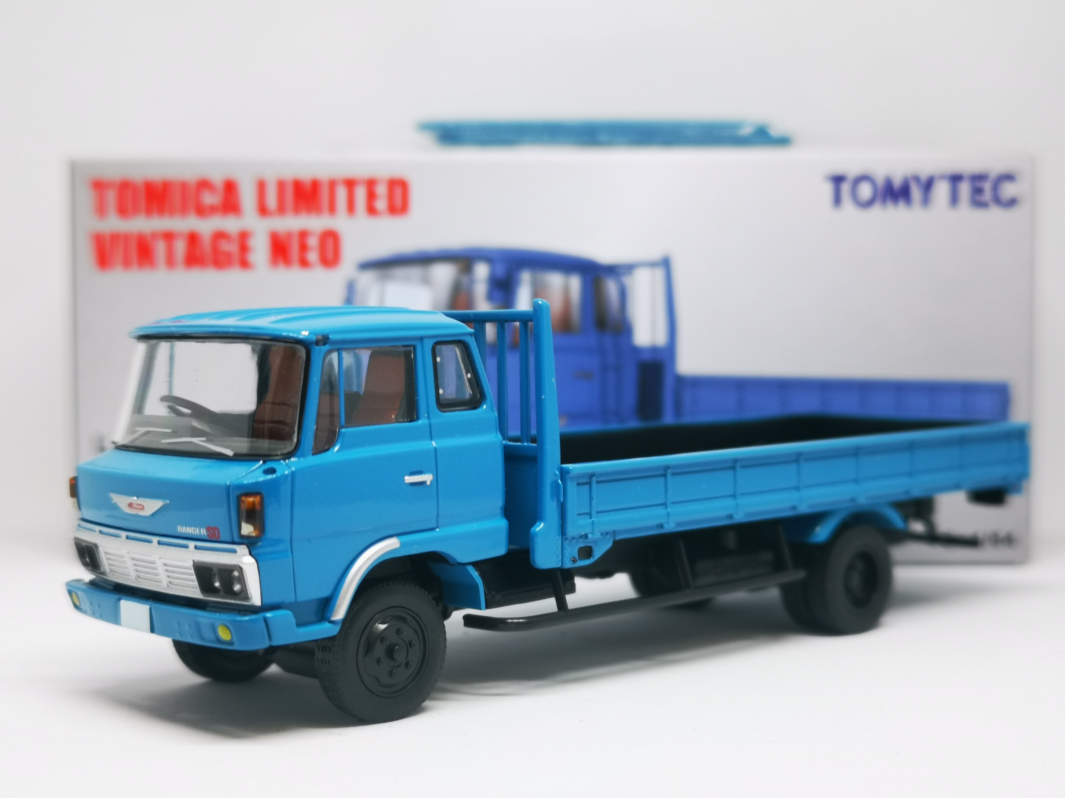 LV-N154 1 – Tomica Limited Vintage & Neo