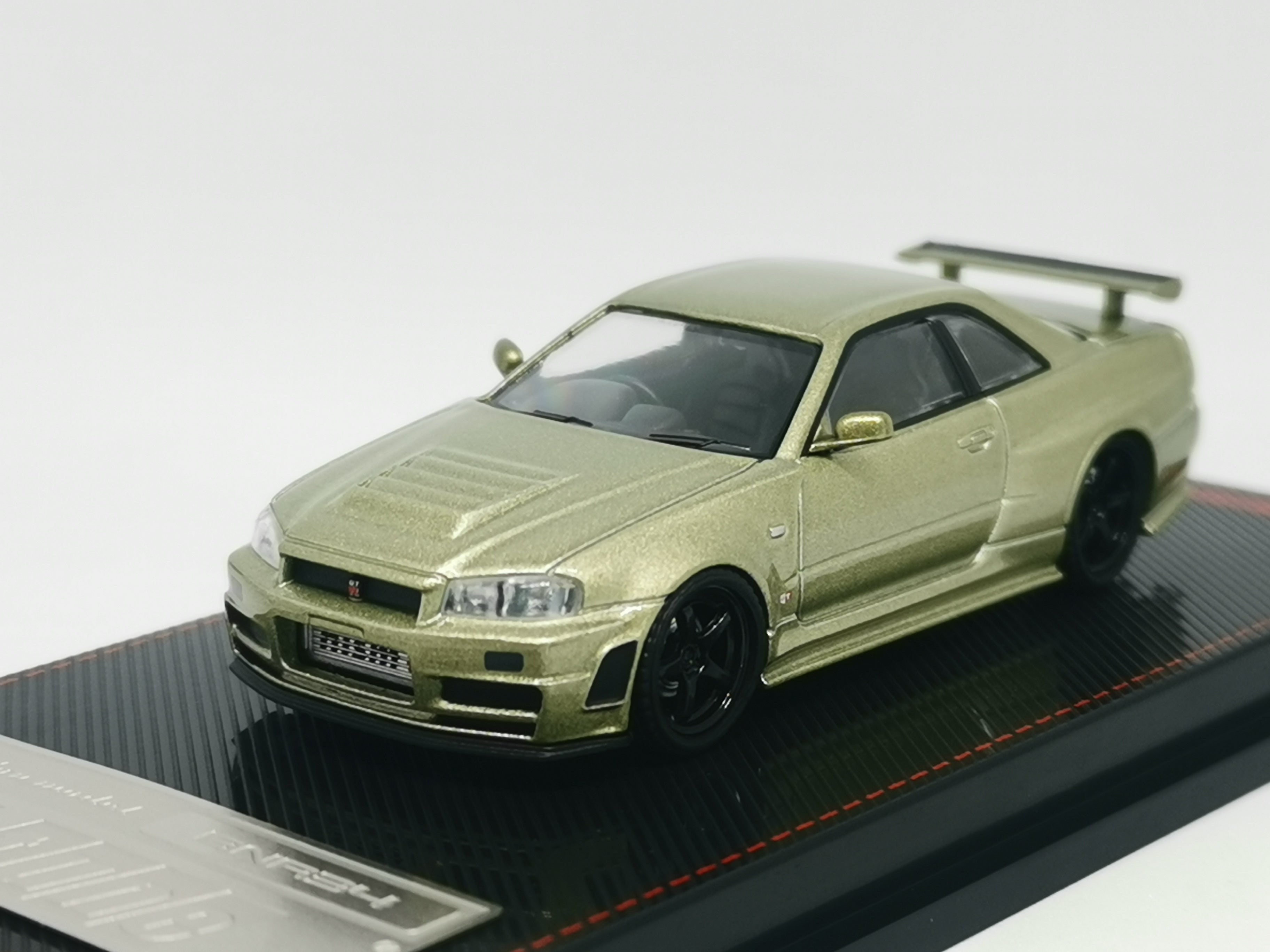 ignition model IG1873 Japan Exclusive 1:64 Nissan R34 GT-R Z