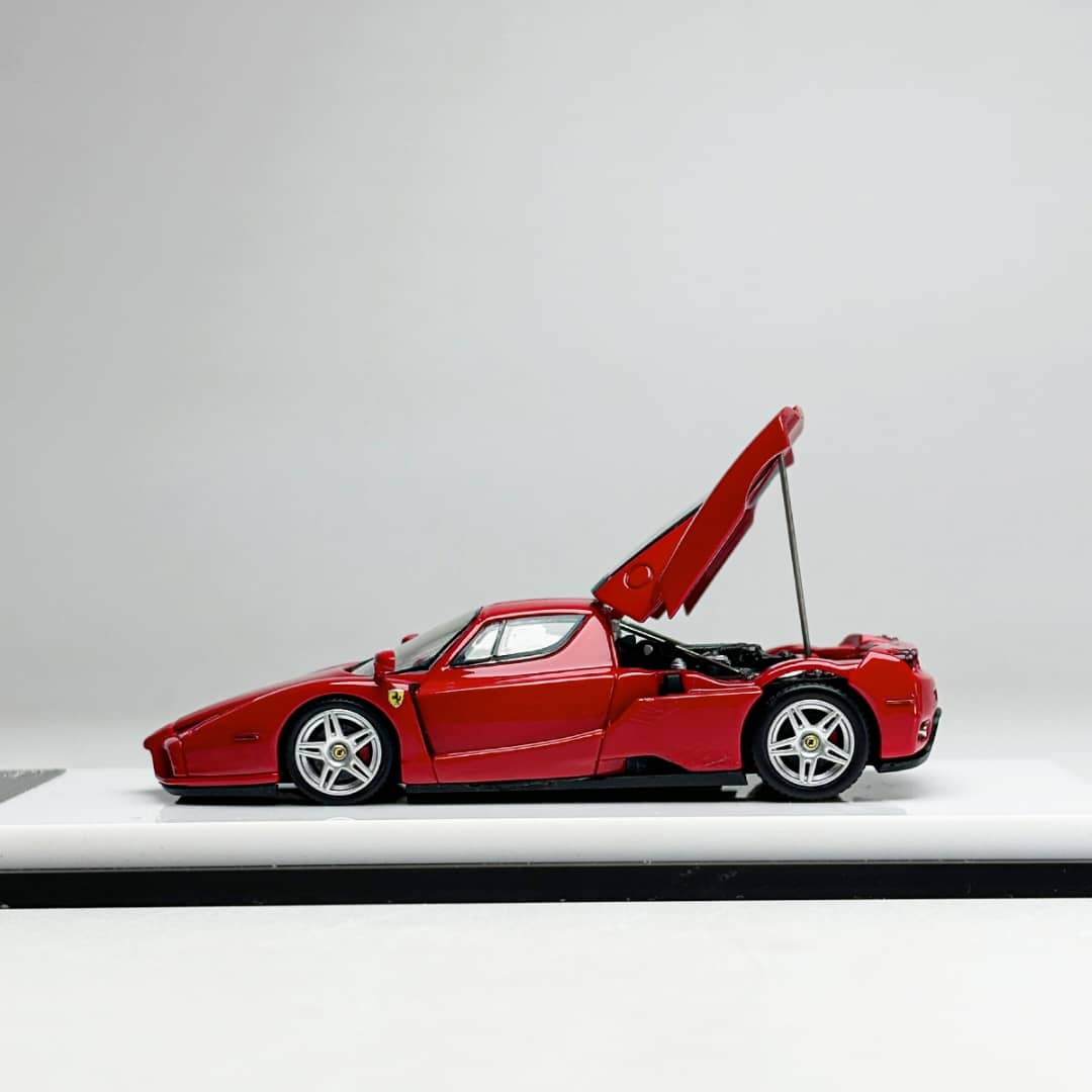 King Model 1:64 Ferrari ENZO