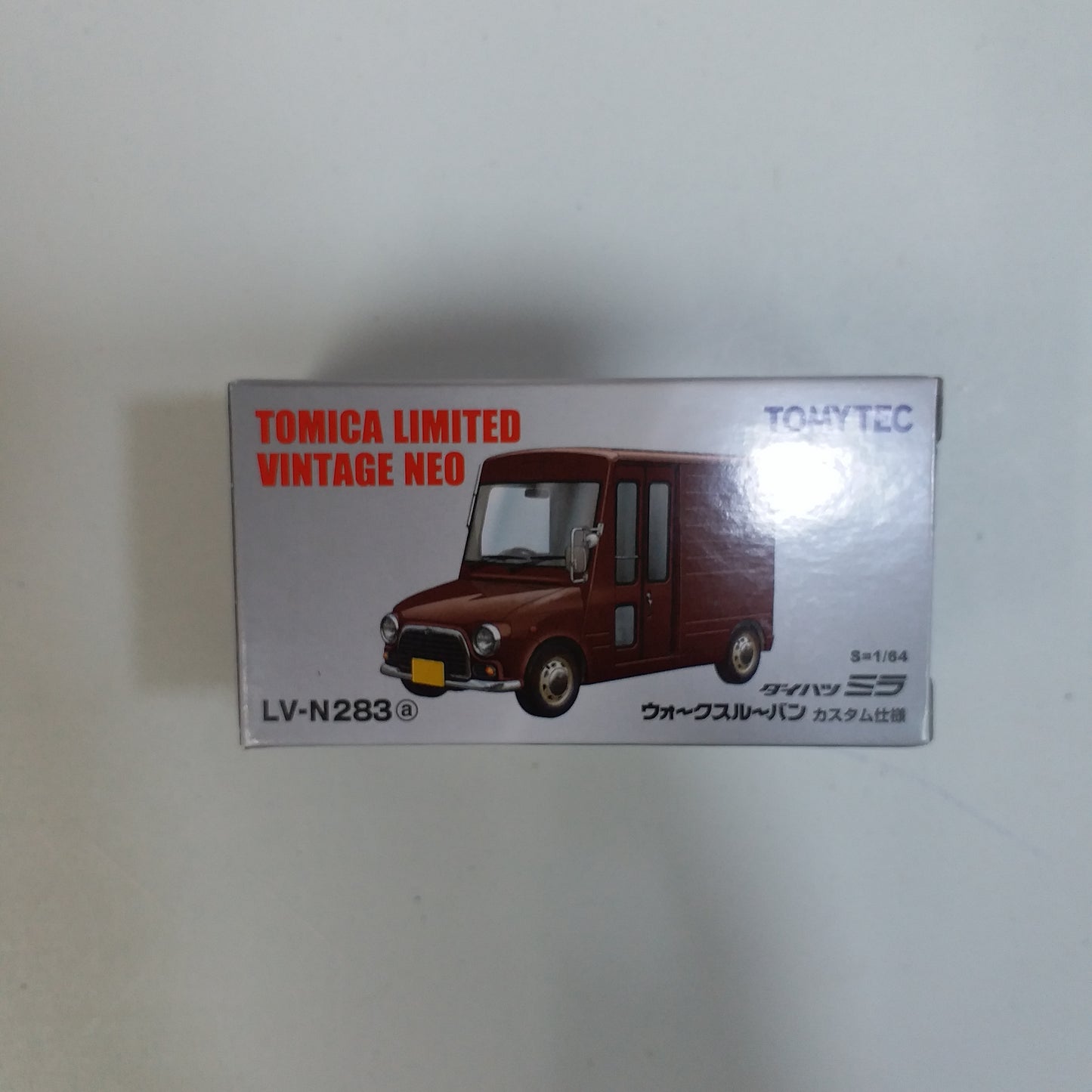 Tomica Limited Vintage Neo LV-N283a Daihatsu Mira walk-through van custom specification (brown)