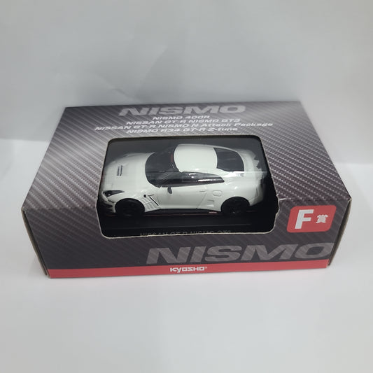 Kyosho 1:64 Scale NISMO NISSAN GT-R GT3