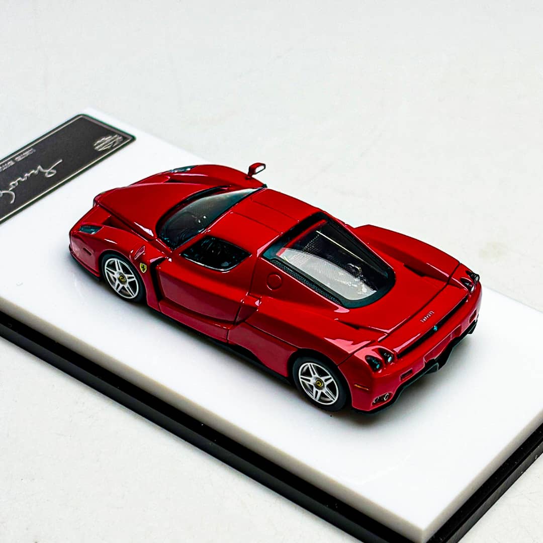 King Model 1:64 Ferrari ENZO