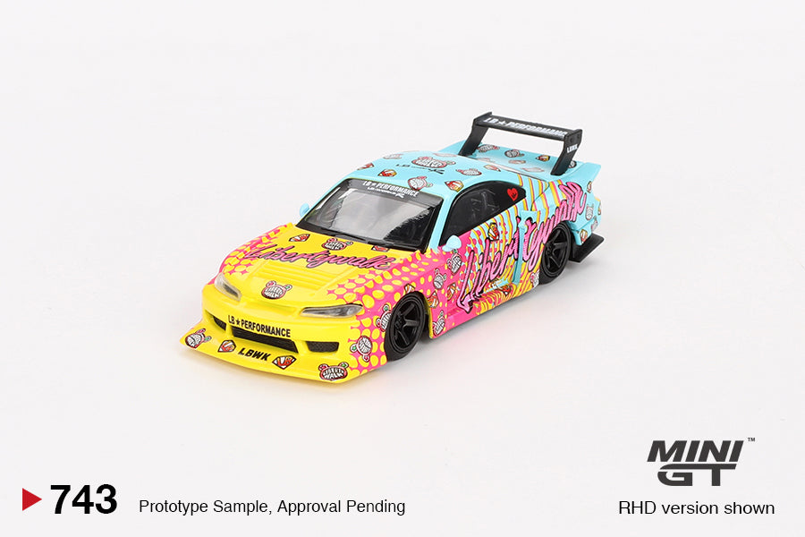 Mini GT #743 Nissan LB-Super Silhouette S15 SILVIA LBWK KUMA