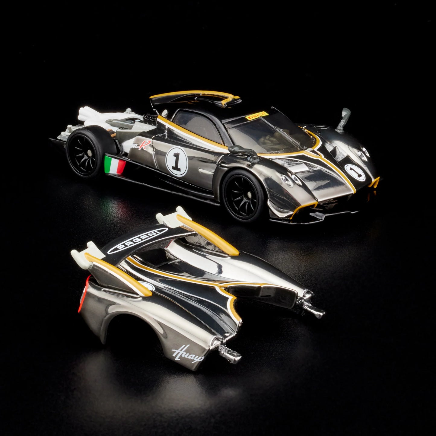 Hot Wheels Collectors RLC Exclusive ‘21 Pagani Huayra R