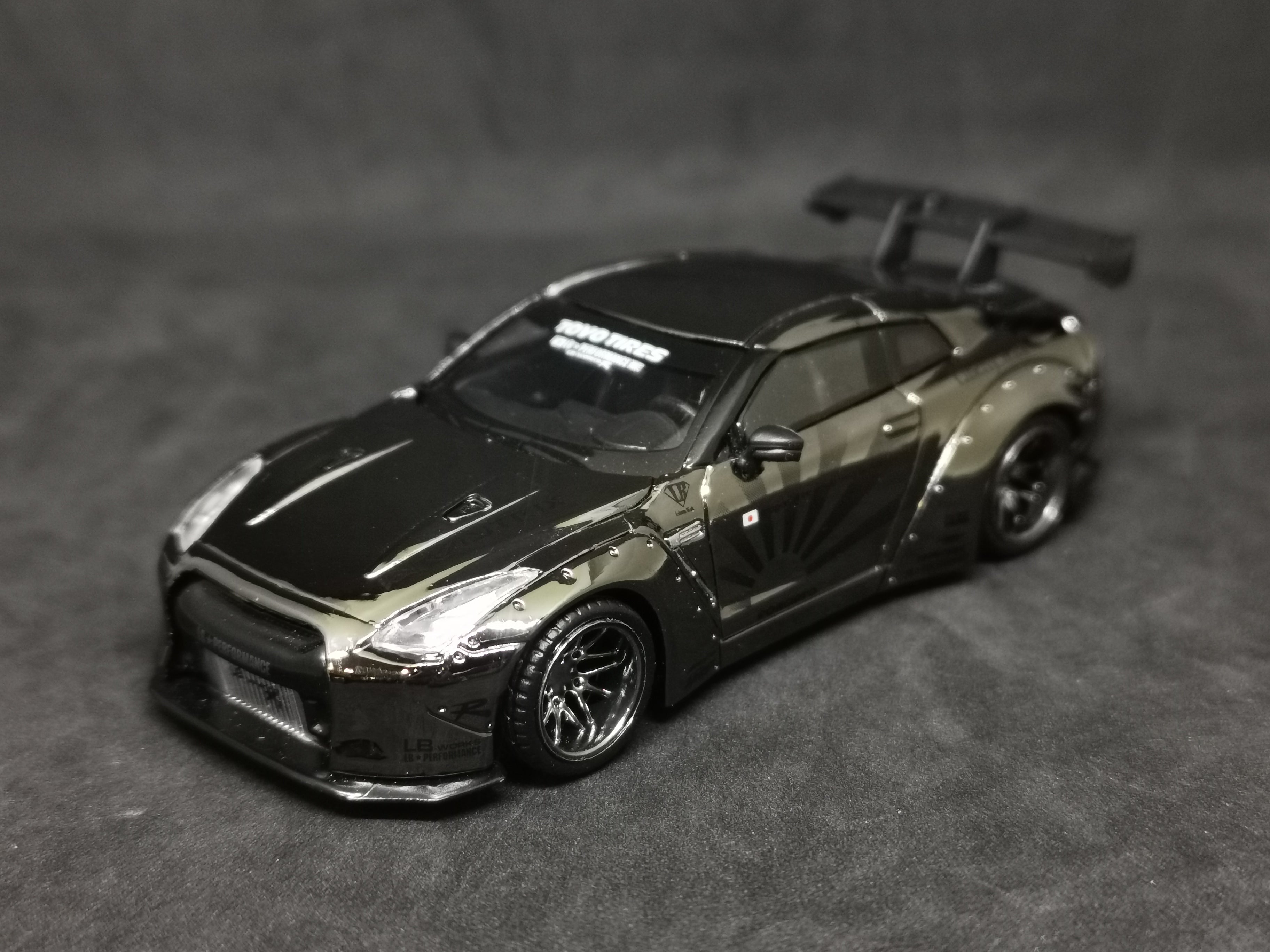 Mini GT No.84 LB Works Nissan GT-R Black Chrome – Mobile Garage HK