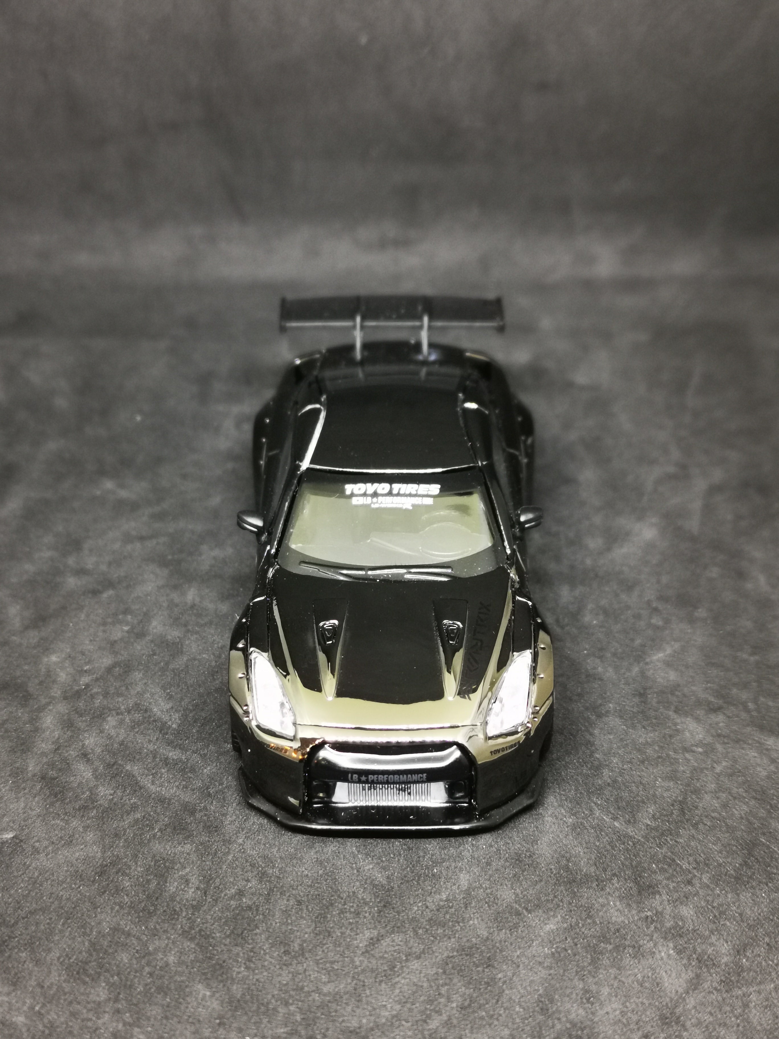 Mini GT No.84 LB Works Nissan GT-R Black Chrome