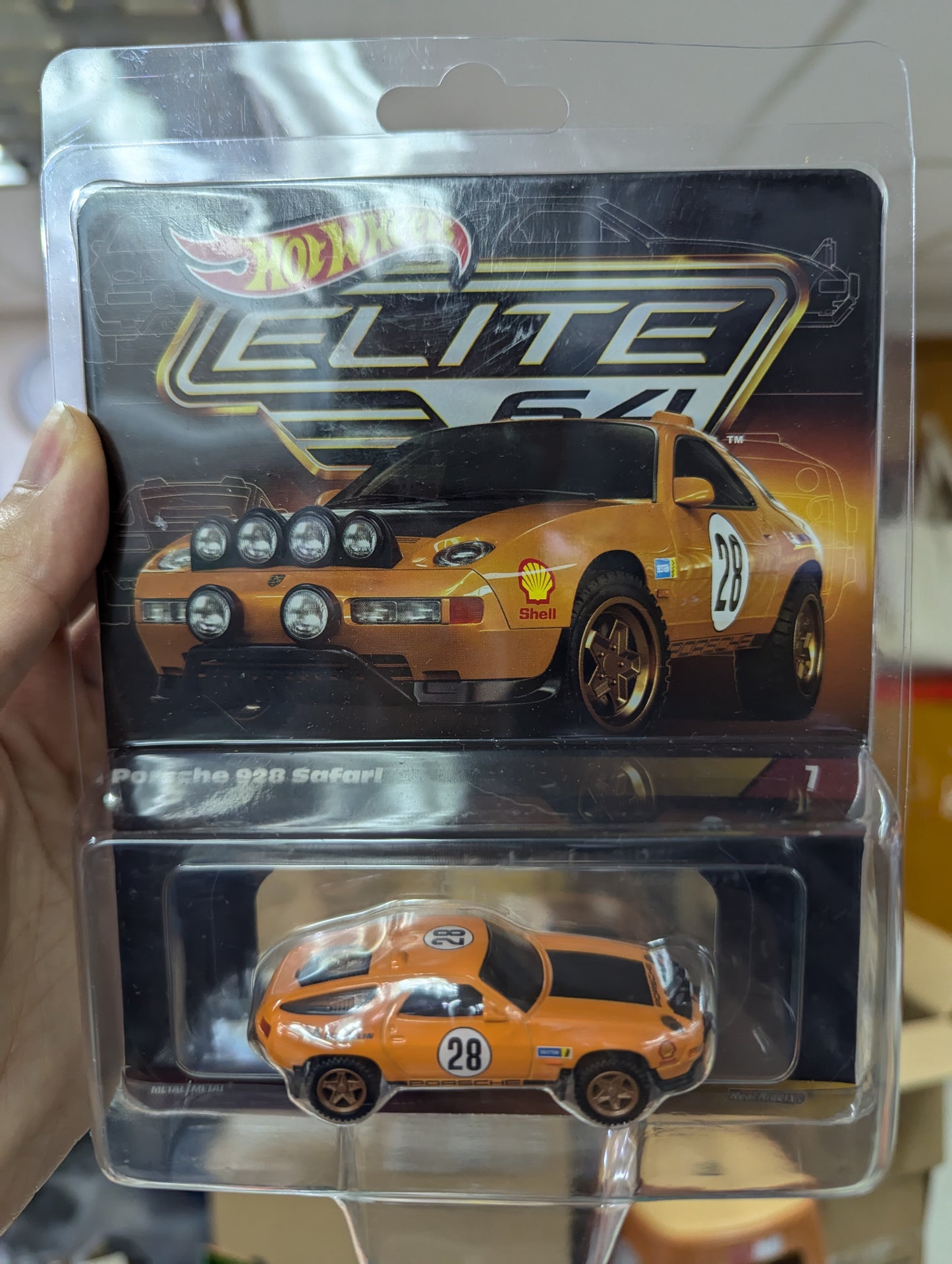 Hot Wheels Elite64 Porsche 928 Safari