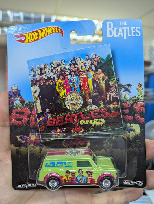 Hot Wheels Pop Culture The Beatles '67 Ausin Mini Van