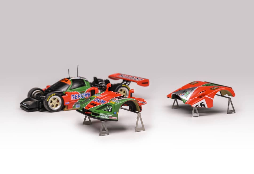 Motorhelix MH 1:64 Mazda 787B Renown