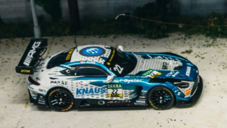 2024 Tarmac Works X Tawiwan 7-11 exclusive 1/64 Scale Mercedes-AMG GT3 & G63