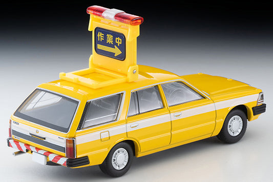 Tomica Limited Vintage Neo LV-N306a Nissan Cedric Van Road Patrol Car