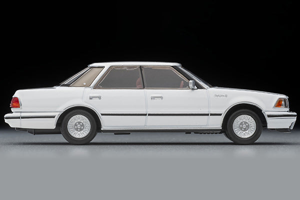 Tomica Limited Vintage LV-N199c Toyota Crown Hardtop 3.0 Royal Saloon G (white) 1985 model