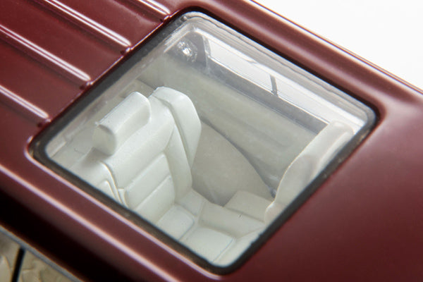 Tomytec Limited Vintage Neo LV-N206b Mitsubishi Pajero Mid Roof Wide VR (Red/Beige) 1996 model