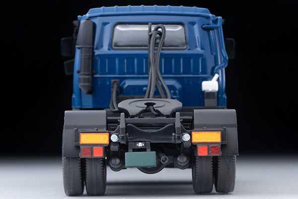 Tomica Limited Vintage Neo LV-N347A Isuzu 810EX tractor head (Dark Blue)