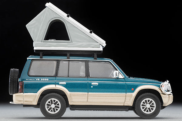 Tomytec Limited Vintage Neo LV-N206c Mitsubishi Pajero Mid Roof Wide VR with optional parts (green/beige) 1991 model with tent and figure