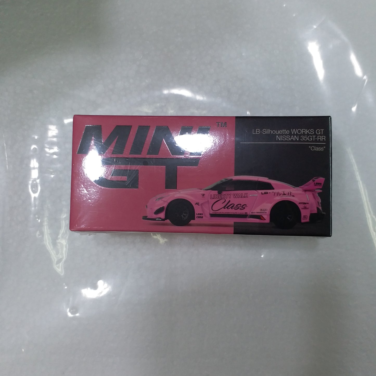 Mini GT #281 1:64 Scale LB-Sihouette WORKS GT Nissan 35GT-RR