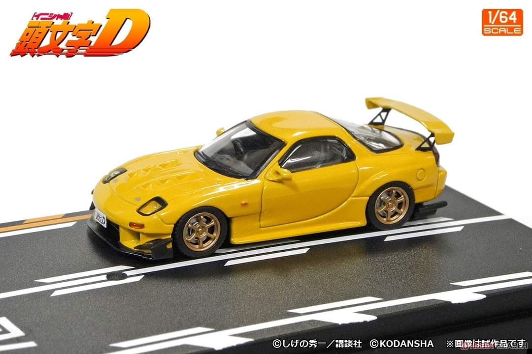 Modeler's 1:64 Scale Initial D Mazda RX-7 FD3S vs Nissan Skyline