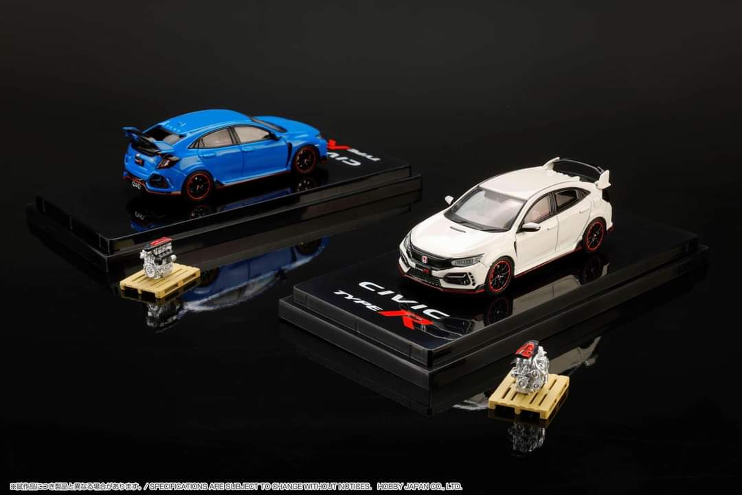 Hobby Japan 1/64 Honda CIVIC TYPER (FK8) 2020 with Engine Display