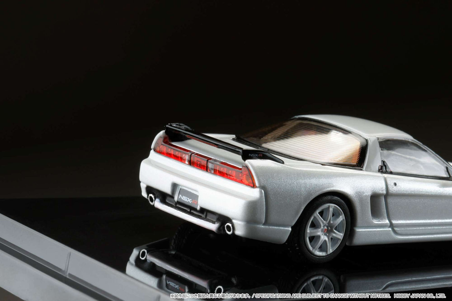 Hobby Japan 1/64 Honda NSX-R (NA2) with Genuine Seats Display Model Pearl White