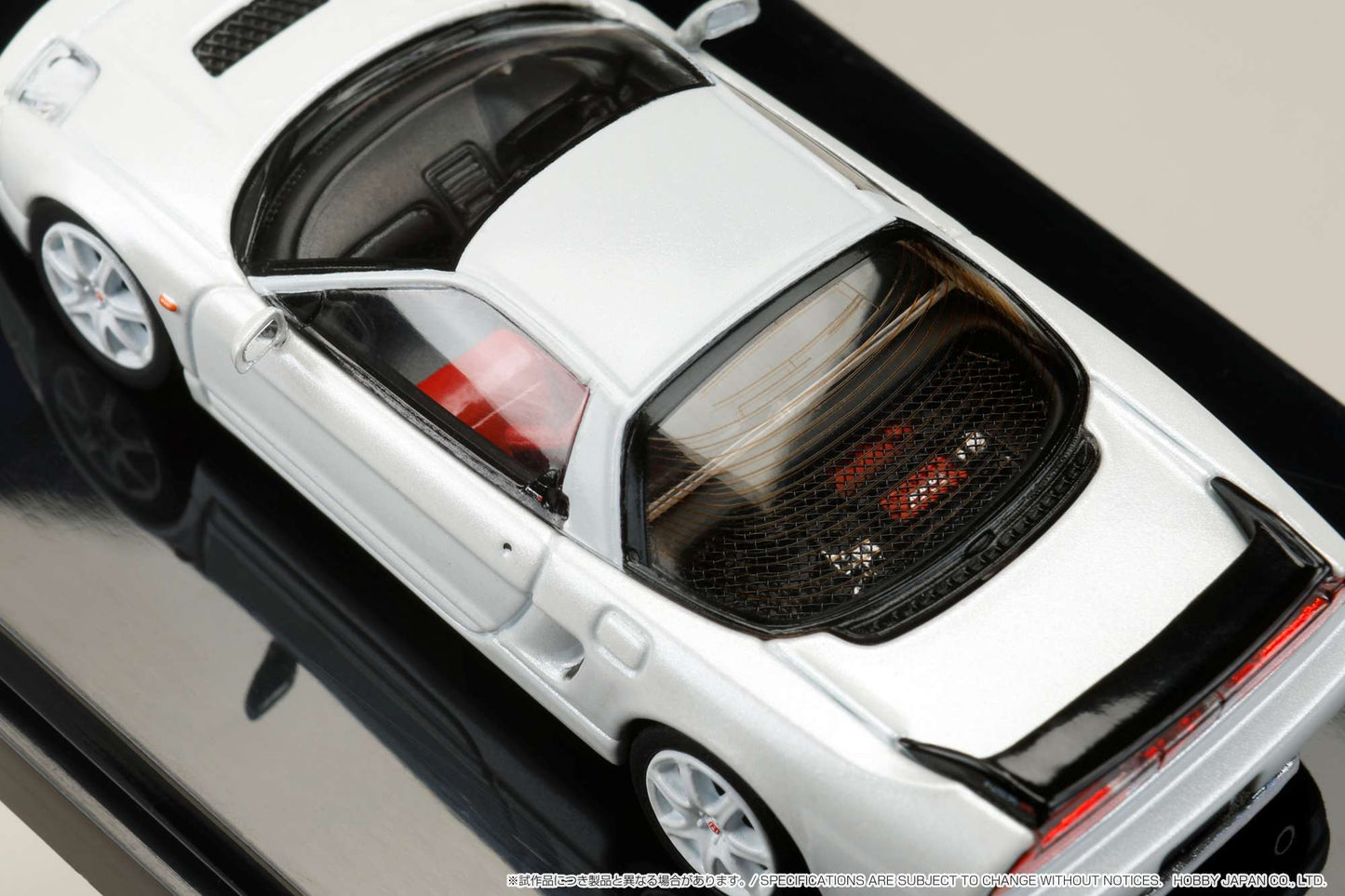 Hobby Japan 1/64 Honda NSX-R (NA2) with Genuine Seats Display Model Pearl White