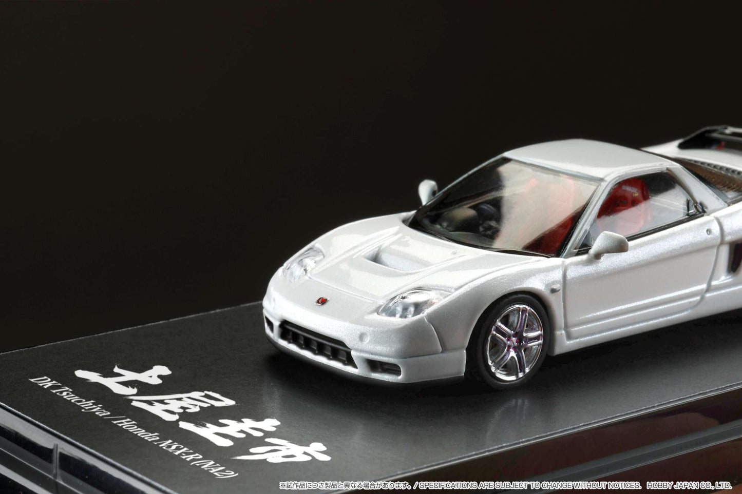 Hobby Japan 1/64 Honda NSX-R (NA2) / DK Tsuchiya Pearl White