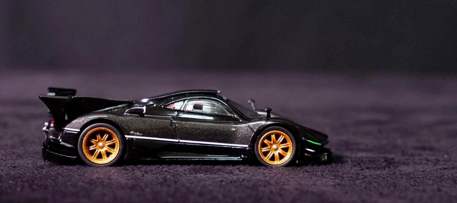 Tarmac Works 1:64 Scale Taiwan Exclusive Pagani Zonda RevoluciónGrigio  Knockhill