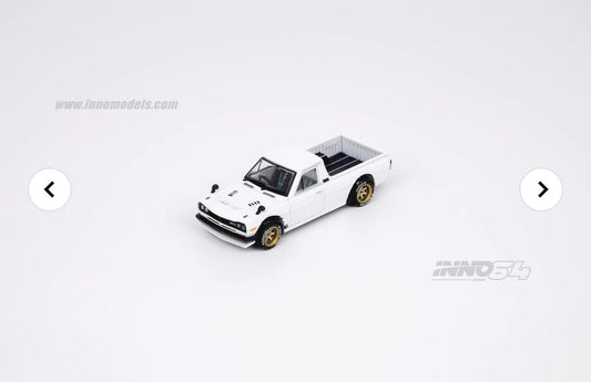 Inno64
DATSUN HAKOTORA white