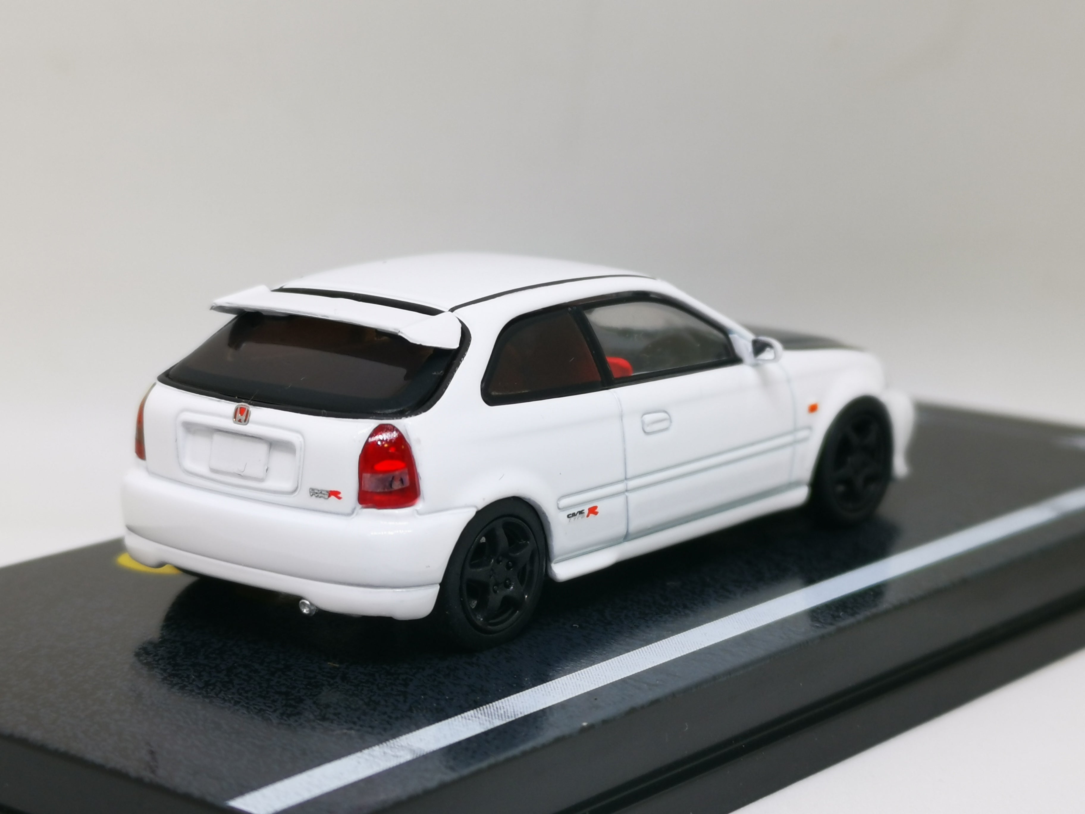 Tarmacworks Honda Civic TypeR EK9 Spoon (White) – Mobile Garage HK