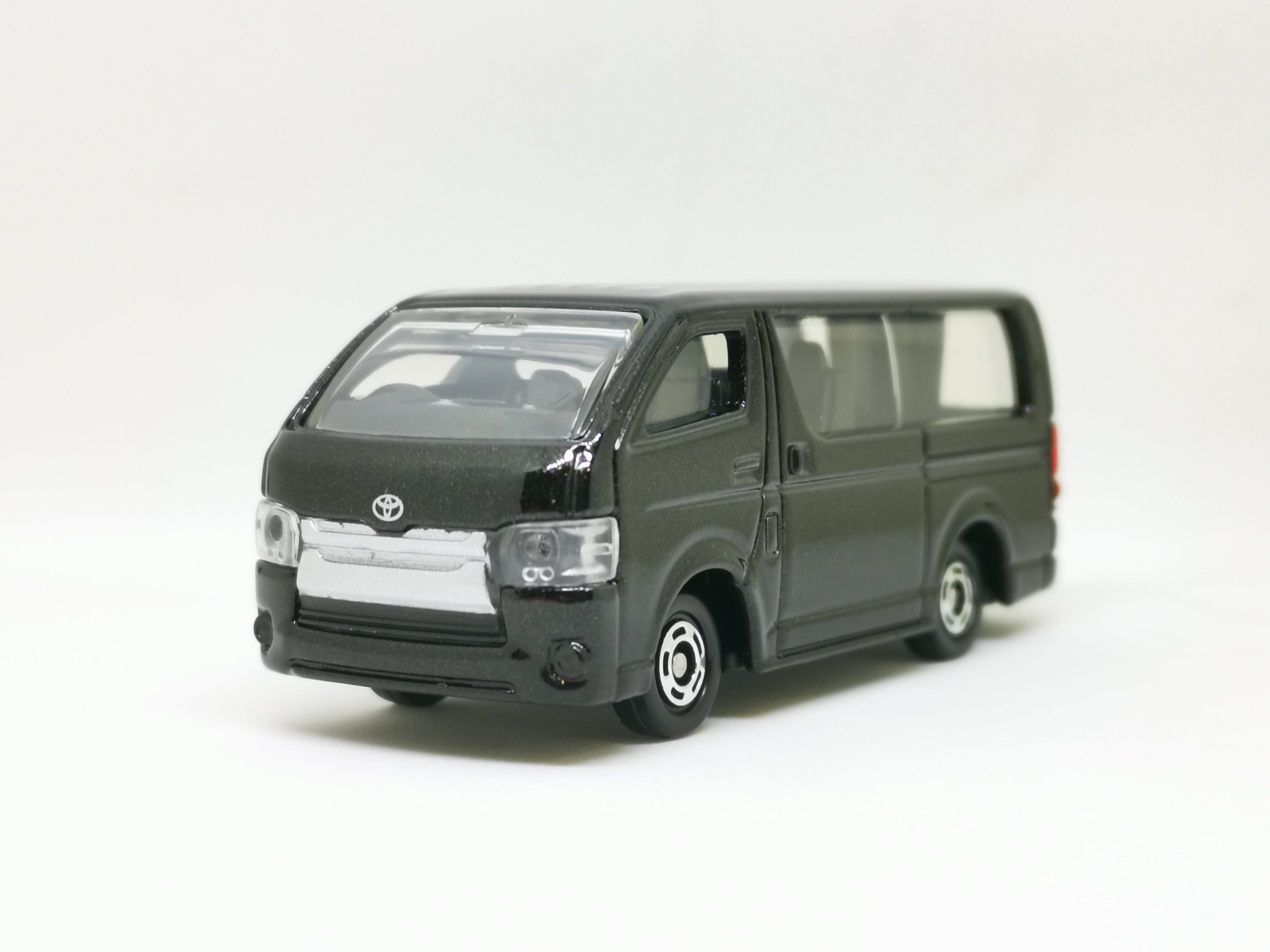 Tomica hiace deals