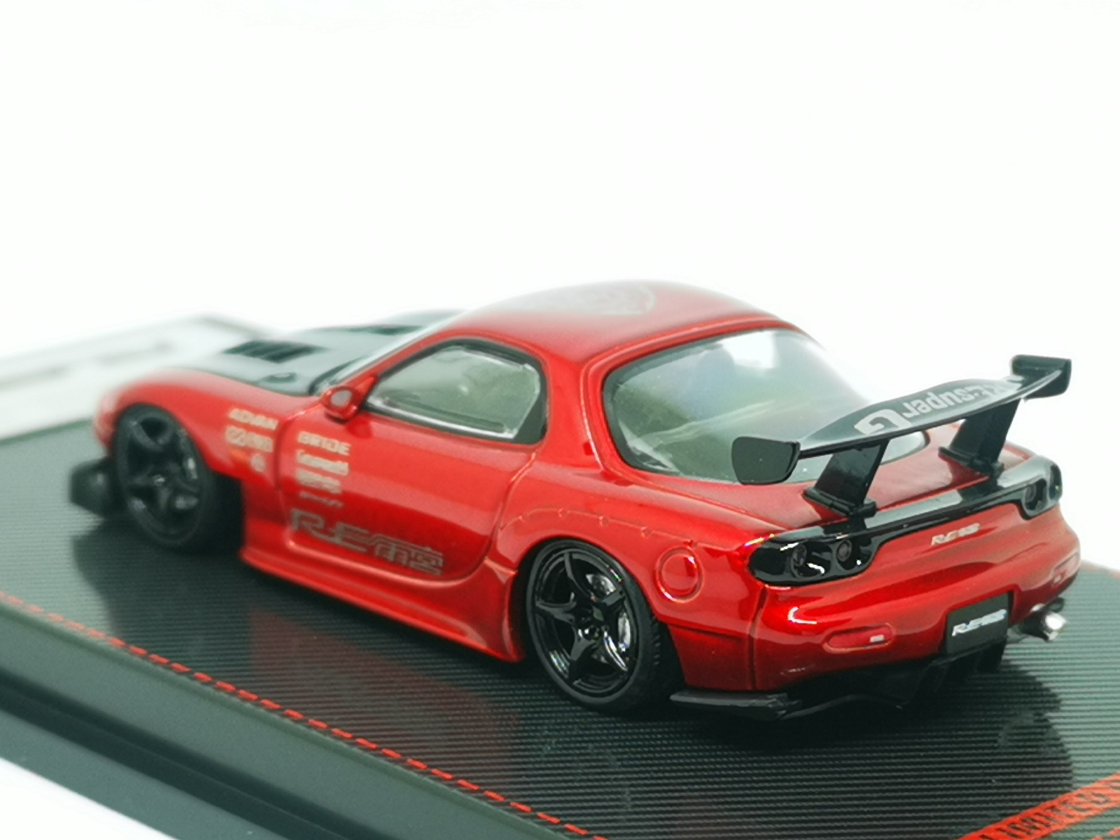 Ignition Model 1:64 Scale Mazda RX7 FD3S RE Amemiya Red