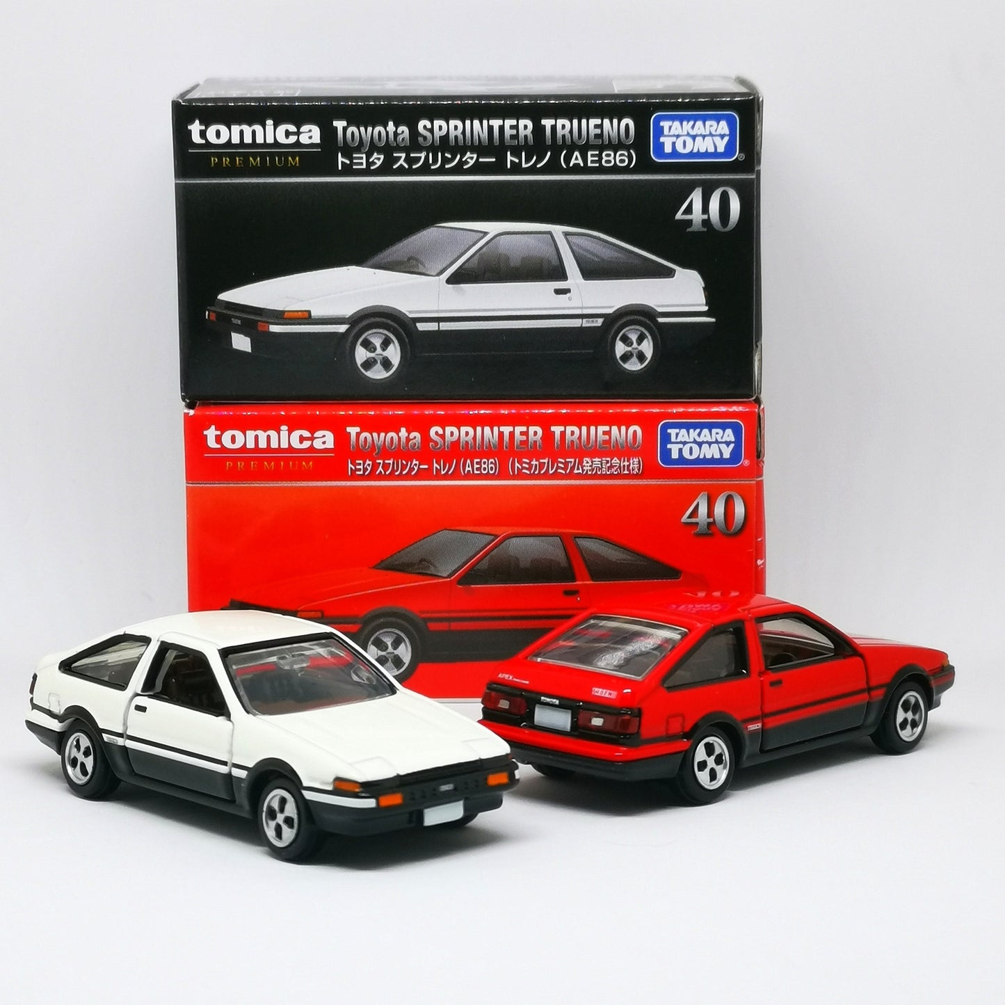 Tomica Premium No.40 Toyota Corolla Sprinter Trueno AE86 set of Two Takara Tomy