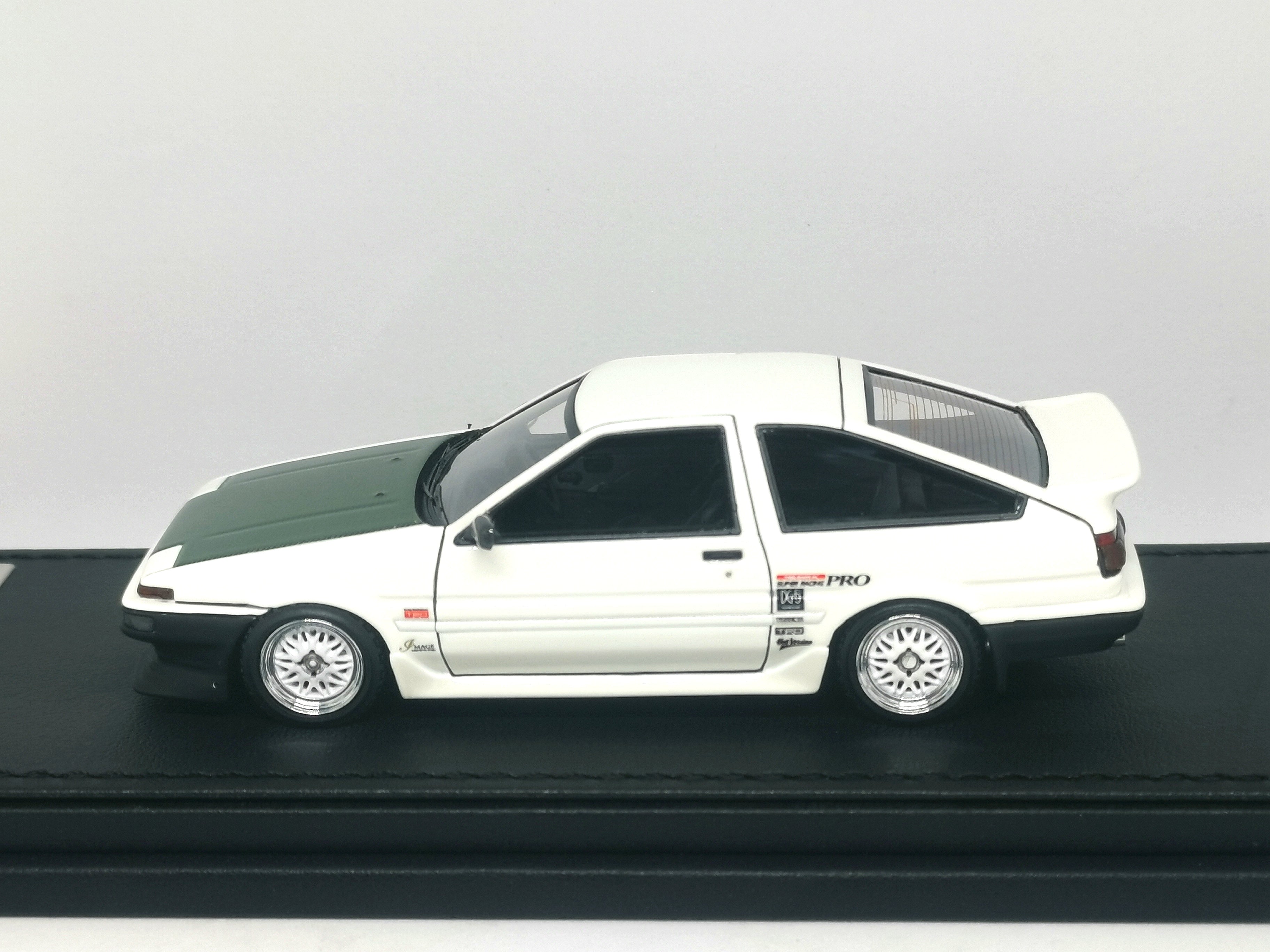 Ignition Model ig1588 1:43 Toyota Sprinter Trueno Corolla AE86