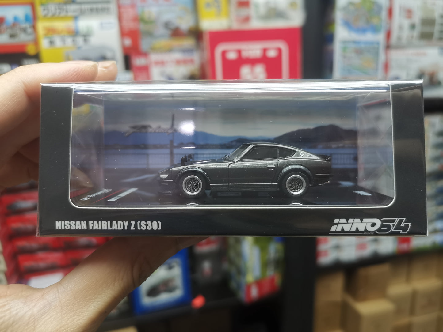 Inno64 1:64 NISSAN FAIRLADY Z (S30) Dark Grey