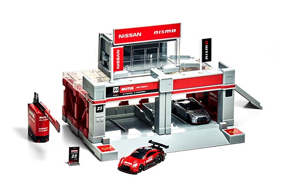 TOMICA Town NISSAN Racing Team NISMO Pit – Mobile Garage HK