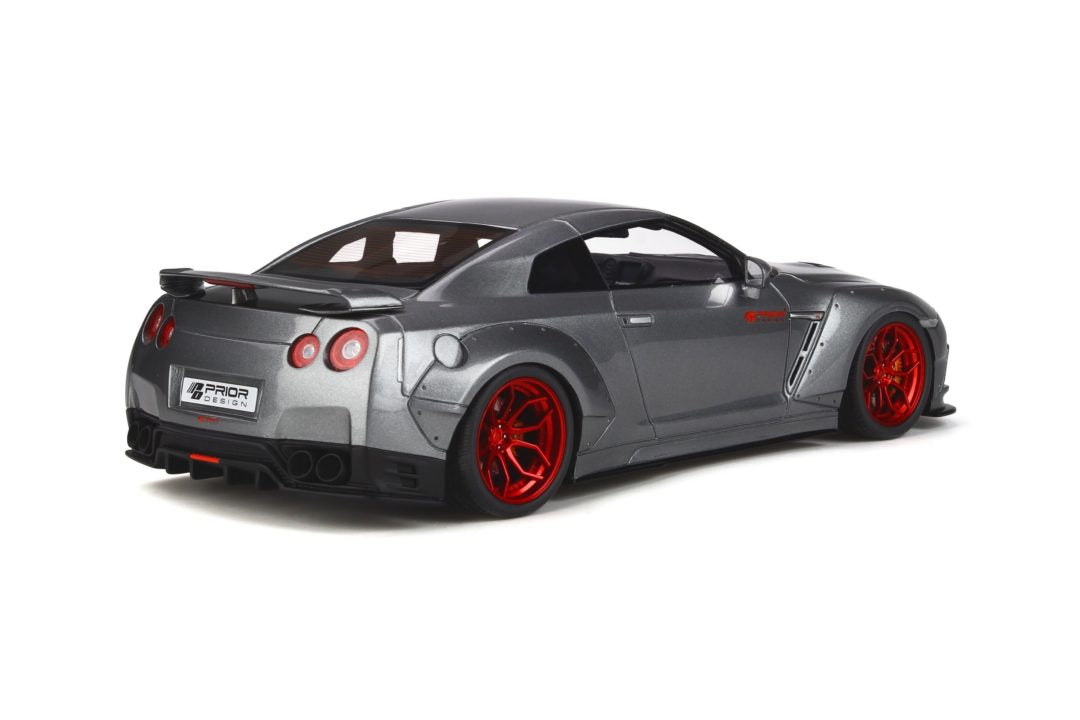 GT Spirit GT243 1:18 Nissan GT-R R35 (Modified by Prior Design